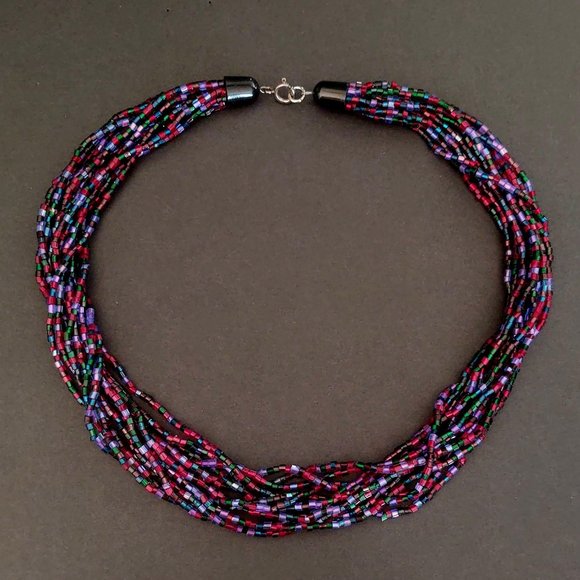 Multi strand multi colored bugle bead necklace - Picture 9 of 12
